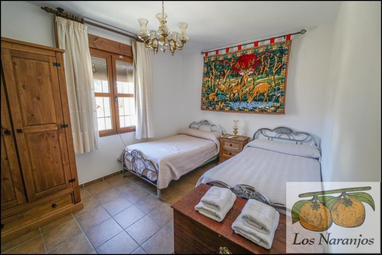 Hostal Y Apartamento Rural Los Naranjos Melegis Esterno foto