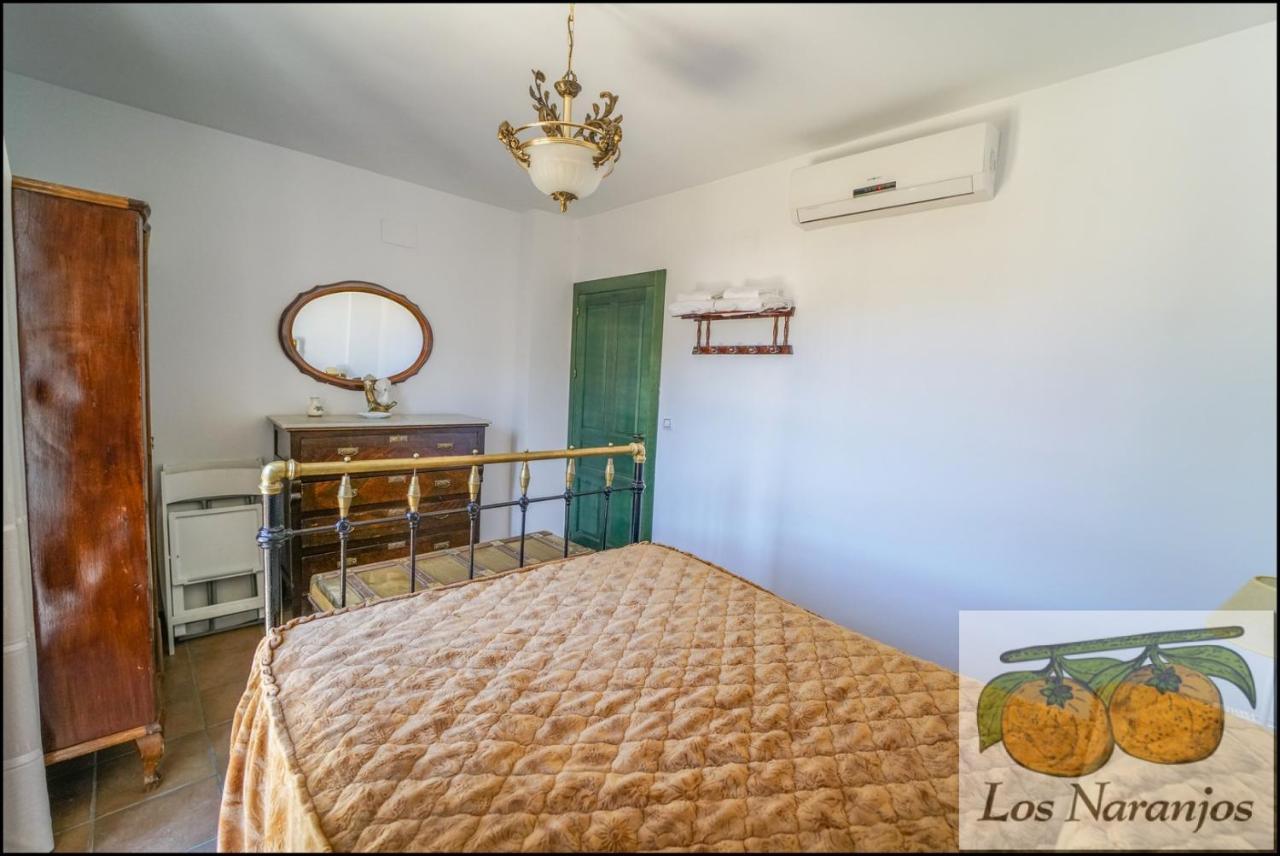 Hostal Y Apartamento Rural Los Naranjos Melegis Esterno foto