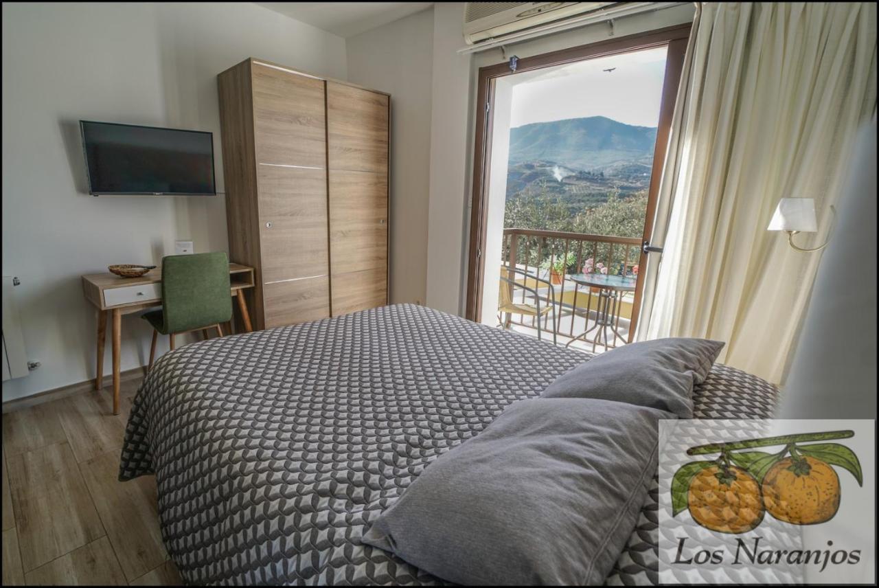 Hostal Y Apartamento Rural Los Naranjos Melegis Esterno foto