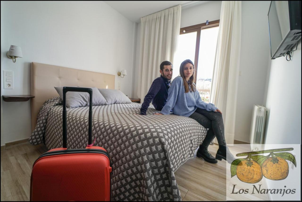 Hostal Y Apartamento Rural Los Naranjos Melegis Esterno foto