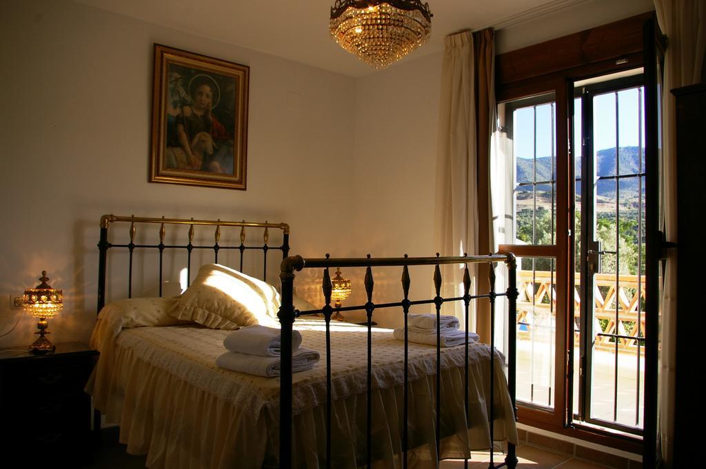 Hostal Y Apartamento Rural Los Naranjos Melegis Esterno foto