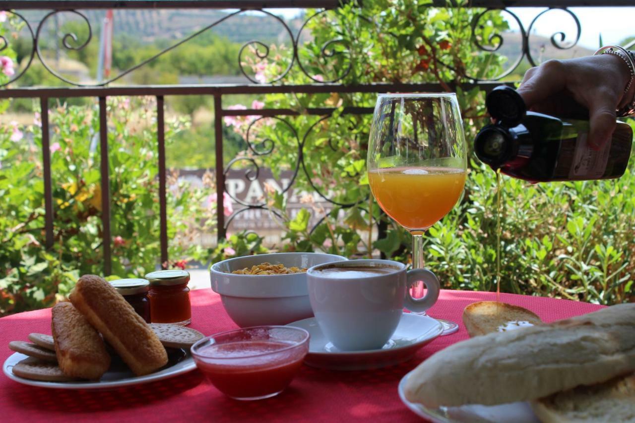 Hostal Y Apartamento Rural Los Naranjos Melegis Esterno foto